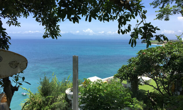 dimana akses jalan menuju lokasi pantai suluban uluwatu bali dan berapa harga tiket masuknya?, Harga Tiket Masuk, Rahasia Umum, Asal Mula Nama, Keunikan Lokasi, Jalan Menuju Lokasi