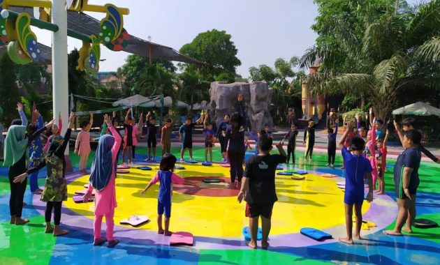Dynasty Water World Gresik