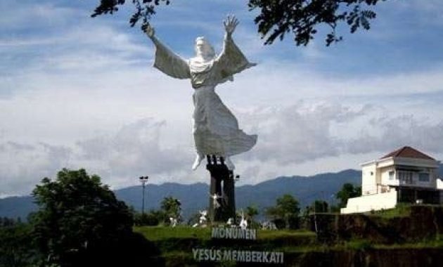 eloknya destinasi patung yesus, wisata di tanah sulawesi