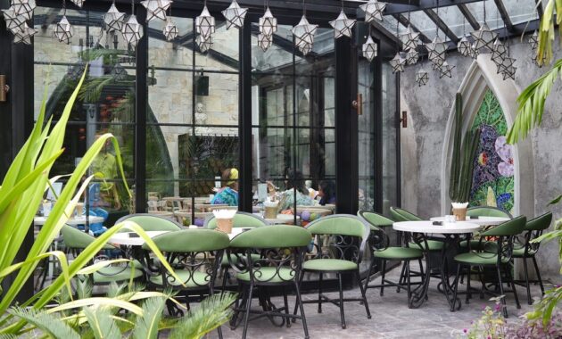 gardin bistro bali, sensasi romantic dinner ditengah hutan, Daftar Harga Menu, Daftar Harga Minuman, Jalan Menuju Lokasi, Fasilitas, Daya Tarik Gardin Bali