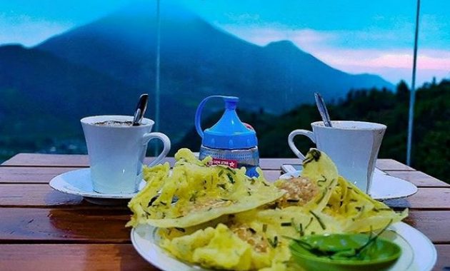 gardu pandang tieng, melihat terbit dan terbenamnya sang mentari