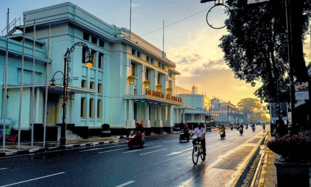 Gedung Merdeka Bandung Dari Masa Ke Masa