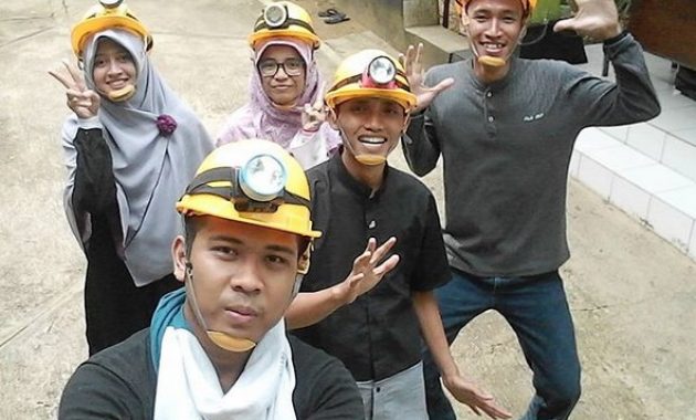 camping di goa cerme, fasilitas gua cerme, foto goa cerme, goa cerme, goa cerme bantul, gua cerme, harga tiket masuk gua cerme, keindahan goa cerme, lokasi goa cerme, rute gua cerme, rute ke goa cerme, wisata alam goa cerme, wisata goa cerme, goa cerne bantul: harga tiket, daya tarik, aktivitas seru, spot foto