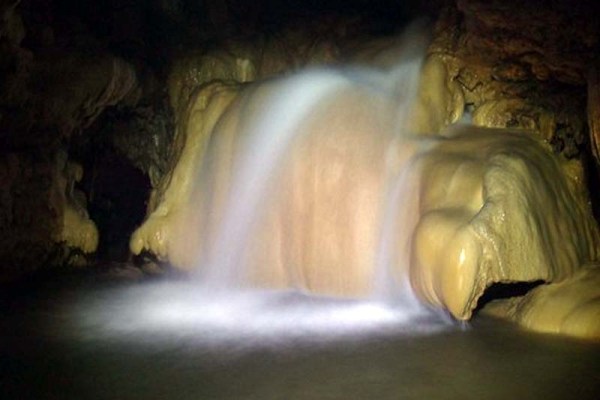camping di goa cerme, fasilitas gua cerme, foto goa cerme, goa cerme, goa cerme bantul, gua cerme, harga tiket masuk gua cerme, keindahan goa cerme, lokasi goa cerme, rute gua cerme, rute ke goa cerme, wisata alam goa cerme, wisata goa cerme, goa cerne bantul: harga tiket, daya tarik, aktivitas seru, spot foto