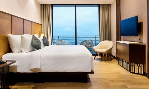 golden tulip holland resort batu, penginapan royal bertaraf bintang 5 mulai rp3.000.000 per malam