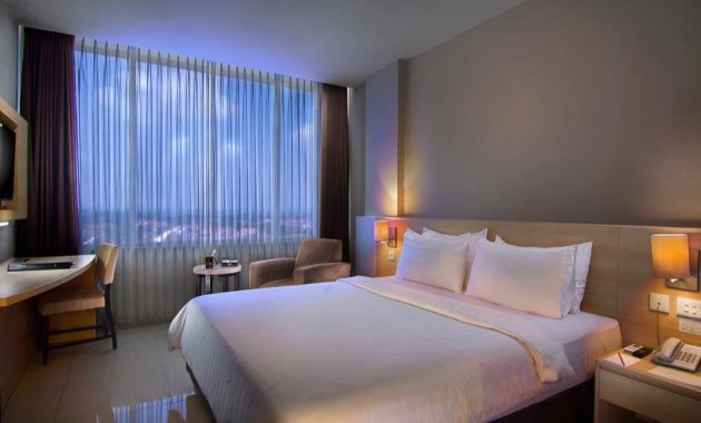 grand cakra hotel malang, akomodasi dengan kemewahan kontemporer harga mulai rp516.843 per malam, Lokasi Dimana, Review Hotel , Daftar Harga Kamar, Fasilitas dan Layanan, Tempat Wisata Terdekat