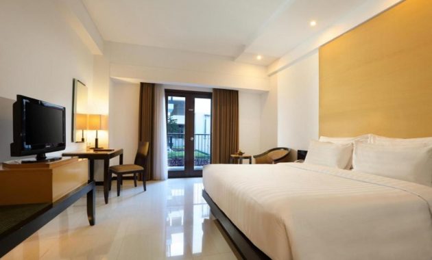 hotel santika premiere malang, akomodasi bintang 4 yang super elegan dengan harga mulai rp780.000, Lokasi Dimana , Review Singkat, Daftar Harga Kamar, Fasilitas dan Layanan, Banyak Tempat Menarik