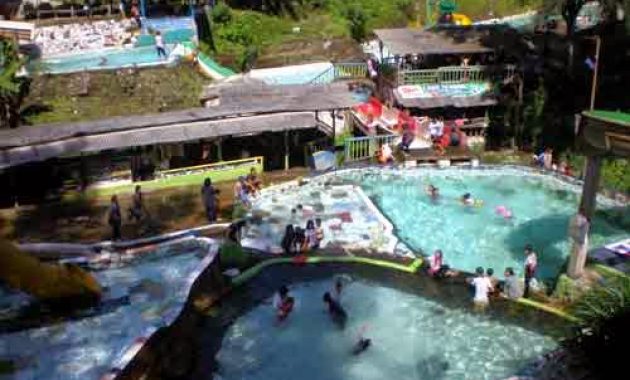 indahnya curug luhur bogor di kaki gunung salak