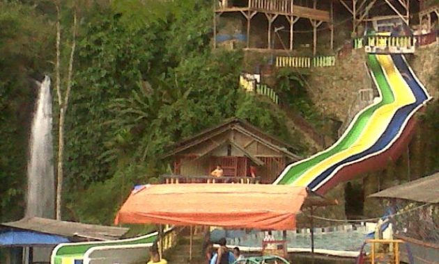 indahnya curug luhur bogor di kaki gunung salak