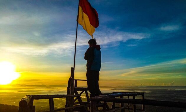 ini dia 10 daftar pilihan gunung cantik daerah banten yang bisa didaki para pecinta alam