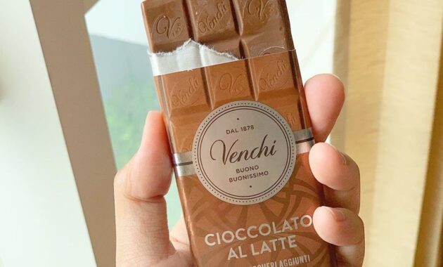 ini dia 10 referensi oleh oleh khas yang bisa kamu bawa pulang dari italia, apa saja itu?