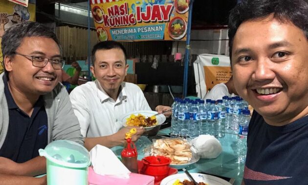 ini dia 10 rekomendasi tempat makan kekinian di wilayah samarinda yang enak dan murah