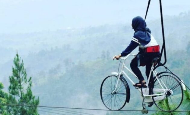 ini spot foto di coban rais malang yang lagi hits dan instagramable