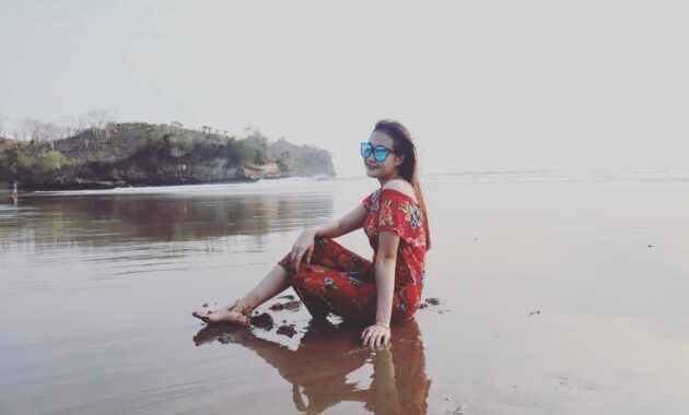 jalan menuju lokasi pantai serang di blitar jawa timur dan berapa harga tiket masuknya?