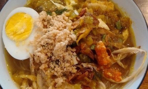 kamu pecinta kuliner? sudah pernah coba soto enak di bandung ini belum?
