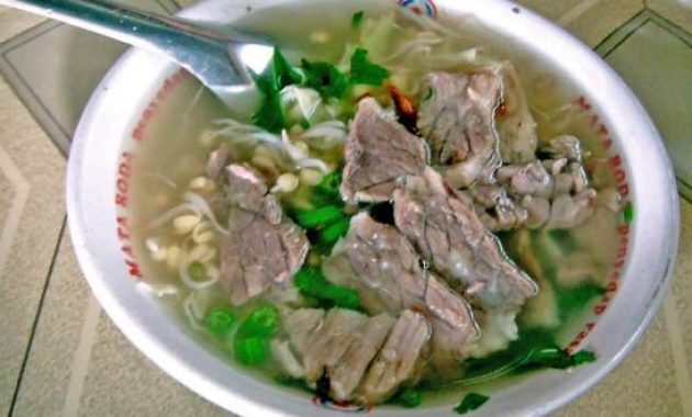 kamu pecinta kuliner? sudah pernah coba soto enak di bandung ini belum?