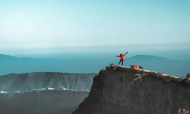 kawah ijen blue fire, Tidak Ada Duanya, Keindahan Potensi, Jalan Menuju Lokasi, Buka Jam Berapa, Harga Tiket Masuk