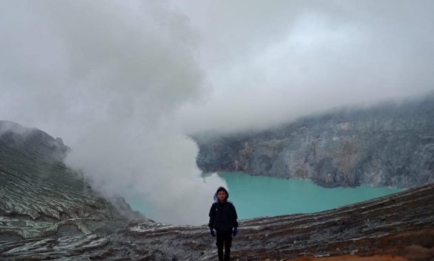 kawah ijen blue fire, Tidak Ada Duanya, Keindahan Potensi, Jalan Menuju Lokasi, Buka Jam Berapa, Harga Tiket Masuk