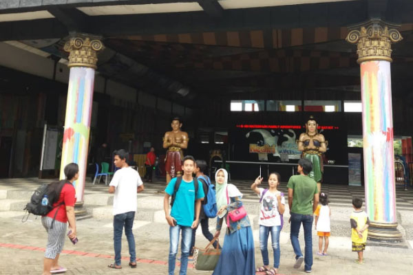 alamat kediri waterpark, fasiltias, harga tiket kediri waterpark, kediri waterpark, kegiatan seru kediri waterpark, kolam kediri waterpark, lokasi kediri waterpark, permainan kediri waterpark, tiket kediri waterpark, tiket masuk kediri waterpark, wahana kediri waterpark, kediri waterpark, harga tiket, wahana, aktivitas seru, fasilitas dll