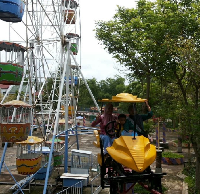alamat kediri waterpark, fasiltias, harga tiket kediri waterpark, kediri waterpark, kegiatan seru kediri waterpark, kolam kediri waterpark, lokasi kediri waterpark, permainan kediri waterpark, tiket kediri waterpark, tiket masuk kediri waterpark, wahana kediri waterpark, kediri waterpark, harga tiket, wahana, aktivitas seru, fasilitas dll