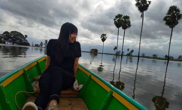 keindahan danau tempe dengan kekayaan alam yang menawan