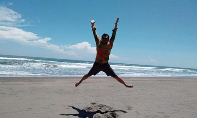 Kenapa Harus Pantai Suwuk Kebumen? Simak 6 Alasannya di Bawah Ini