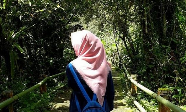 ketinggian curug cibeureum