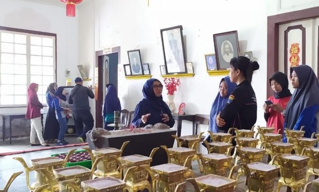keunikan objek wisata kampung kapitan