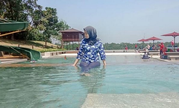Kolam Renang Bukit Golf Cibubur, Harga Tiket Masuk Mulai 50rb, Buka Jam 7 Pagi