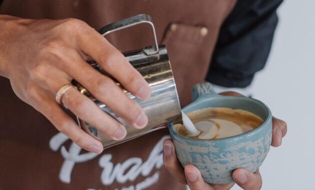 kopi prabu, coffee house baru di kawasan kedaton semarang, Daftar Harga Menu, Daftar Harga Minuman, Jalan Menuju Lokasi, Fasilitas, Review Kopi Prabu