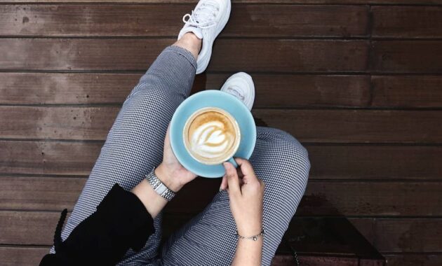 kopi prabu, coffee house baru di kawasan kedaton semarang, Daftar Harga Menu, Daftar Harga Minuman, Jalan Menuju Lokasi, Fasilitas, Review Kopi Prabu