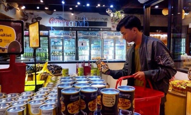 liburan ke puncak, jangan lewatkan wisata kuliner di cimory mountain view
