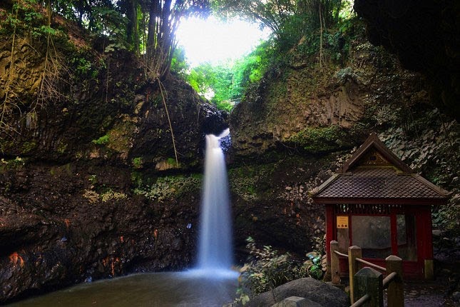 Liburan Seru ke Curug Dago Bandung Jawa Barat