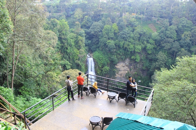 alamat curug cimahi, alamat lengkap curug cimahi, curug cimahi, curug cimahi bandung, curug cimahi bandung jawa barat, curug pelangi, fasilitas curug cimahi, jalan menuju curug cimahi tips liburan ke curug cimahi, keindahan curug cimahi, keindahan curug cimahi bandung, keindahan objek wisata curug cimahi, lokasi curug cimahi, objek wisata alam curug cimahi, objek wisata curug cimahi, objek wisata curug pelangi, rute curug cimahi, wahana curug cimahi, wisata alam curug cimahi, wisata alam curug pelangi, liburan seru ke objek wisata curug cimahi bandung
