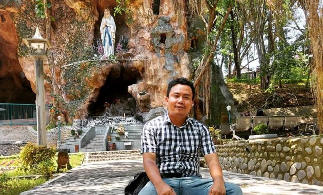 lokasi gua maria pohsarang, Harga Tiket Masuk, Dijangkau Transportasi Umum , Sejarah Berdirinya , Dibangunlah Goa , Tidak Goa Saja