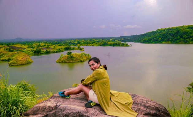 lokasi waduk bajulmati, Ukuran Mini, Deskripsi Singkat, Rute Menuju Lokasi, Pesona Lokasi, Wisata Kuliner