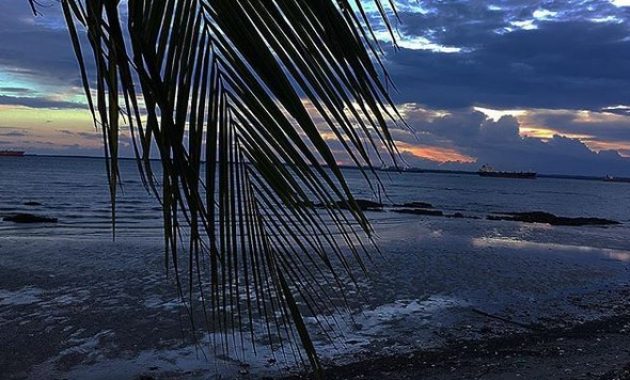 lokasi wisata pantai melawai kota balikpapan kalimantan timur dan berapa harga tiket masuknya?, Lokasi Dimana , Rute Menuju Lokasi , Daya Tarik, Batu Karang, Fasilitas Yang Ada 