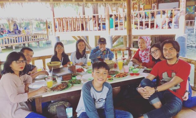 mang engking depok, restoran sunda paling cocok untuk family time, Daftar Harga Menu, Daftar Harga Minuman, Jalan Menuju Lokasi, Fasilitas , Review Mang Engking Depok