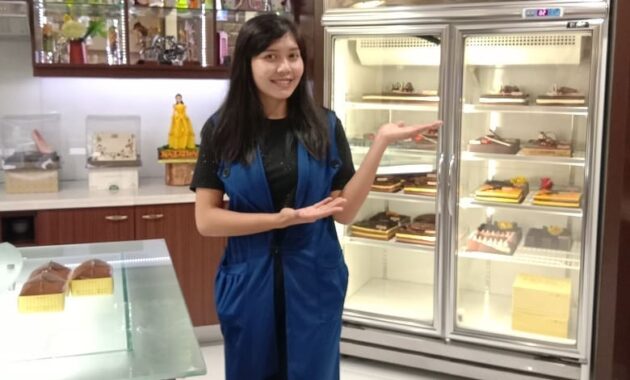 manjakan lidahmu di dapur cokelat makassar, Daftar Harga Menu, Daftar Harga Minuman, Cabang Outlet, Keistimewaan , Chocolate Corner