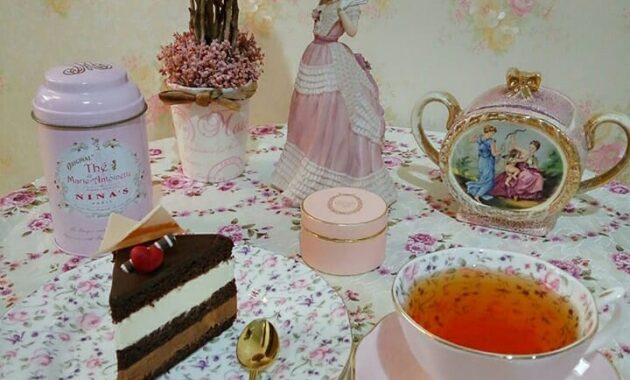manjakan lidahmu di dapur cokelat makassar, Daftar Harga Menu, Daftar Harga Minuman, Cabang Outlet, Keistimewaan , Chocolate Corner