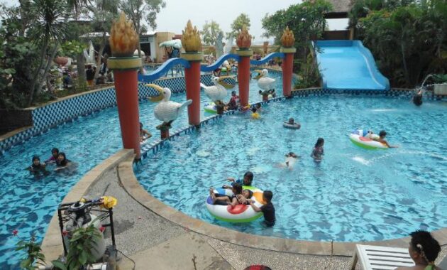 marcopolo waterpark adventure bogor