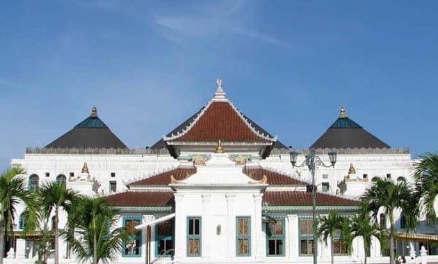 masjid agung palembang