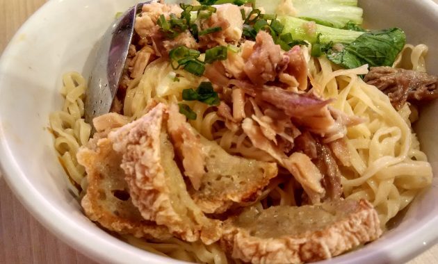mau sarapan di bandung? coba deh 10 tempat penyedia makanan enak ini!