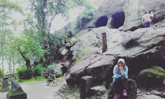 mengenal goa selomangleng beserta legendanya, Rencana Bepergian, Batu Andesit Hitam, Goa Tulungagung, Harga Tiket Masuk , Rute Menuju Lokasi