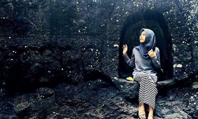 mengenal goa selomangleng beserta legendanya, Rencana Bepergian, Batu Andesit Hitam, Goa Tulungagung, Harga Tiket Masuk , Rute Menuju Lokasi