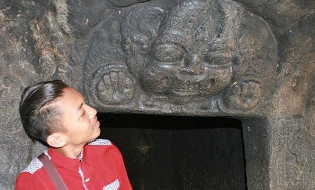 mengenal goa selomangleng beserta legendanya, Rencana Bepergian, Batu Andesit Hitam, Goa Tulungagung, Harga Tiket Masuk , Rute Menuju Lokasi