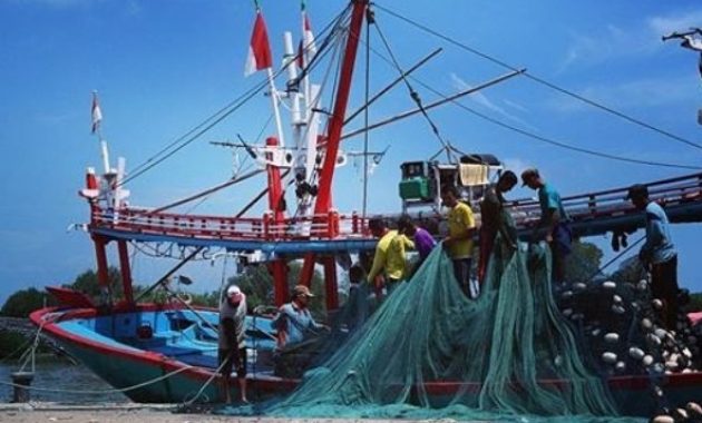 mengintip pesona surga tersembunyi di pantai morodemak, Ragam Destinasi di Kawasan Morodemak, Keunikan yang Dimiliki Morodemak, Menilik Uniknya Tradisi Sedekah Laut, Tari Zippin Khas Demak yang Memikat, Ragam Cita Rasa Kuliner Morodemak
