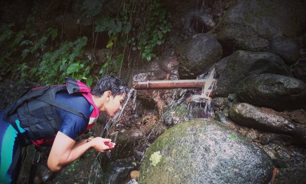 menikmati keindahan air terjun curug dago, Keindahan Air Terjun, Mengenal Kawasan, Rute dan Lokasi, Area Parkir, Fasilitas Yg Ada