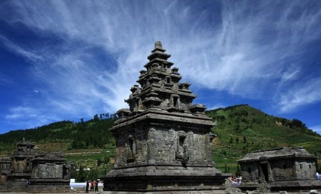 menjelajah dieng ala backpacker, simak tips seru dan murah berikut ini!