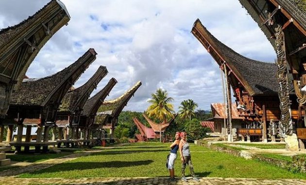 menjelajahi nilai historis lemo toraja